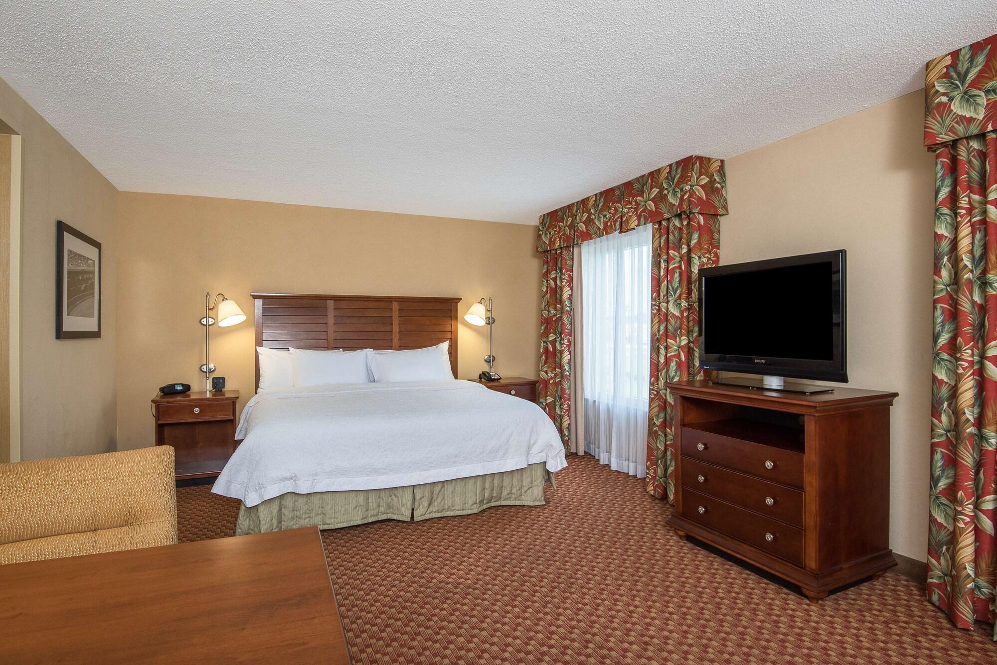 Hampton Inn & Suites Florence-North-I-95 Экстерьер фото